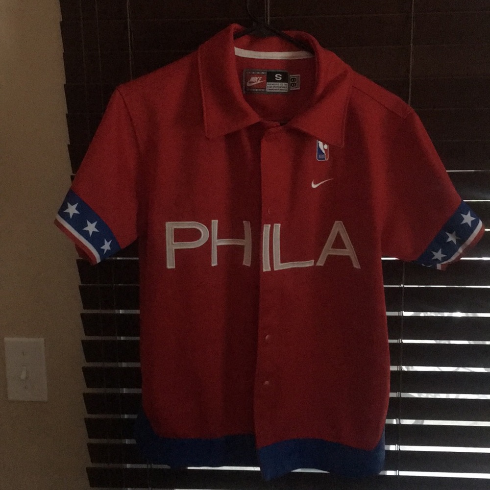 Nike team sports Philadelphia jersey